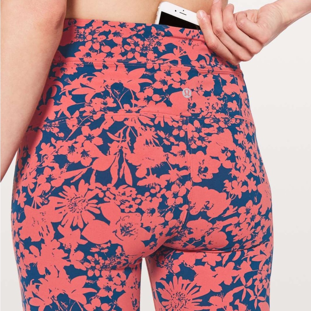 Lululemon All You Do Crop 19” - Picture 3 of 7